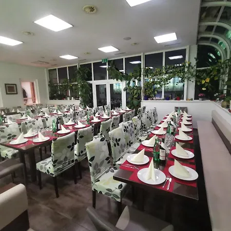 Gasthof Pension&restaurant Tsingdao
